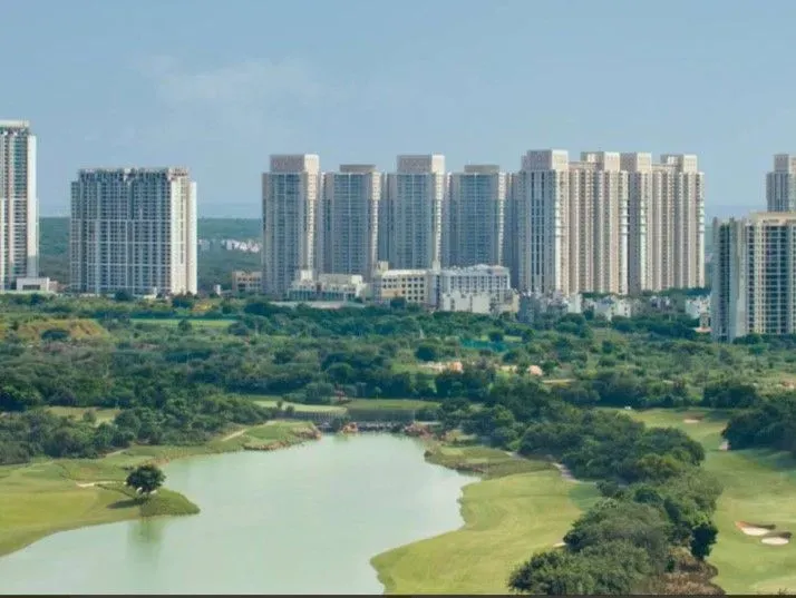 DLF The Crest Phase 5